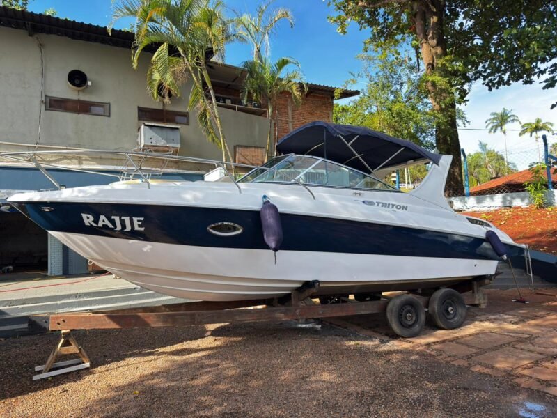 Triton 275 2012