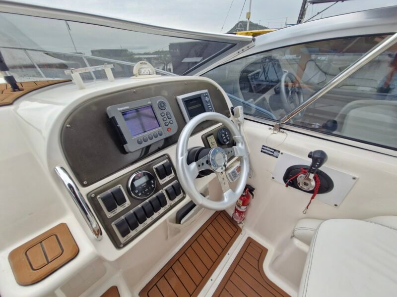 Schaefer (Phantom) 300 2013
