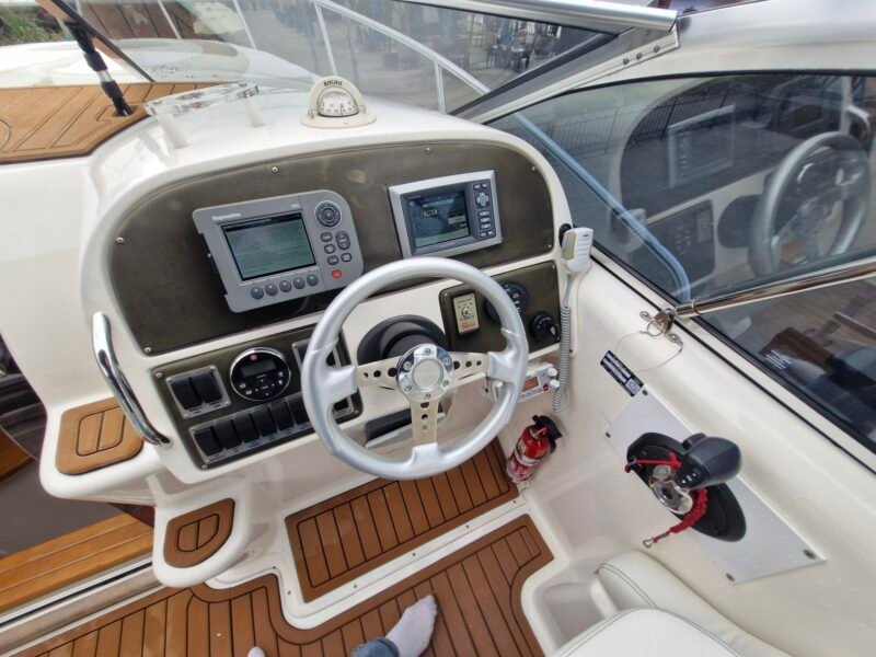 Schaefer (Phantom) 300 2013