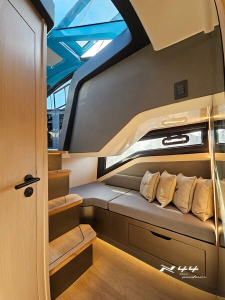 NX 44 FLY ZERO