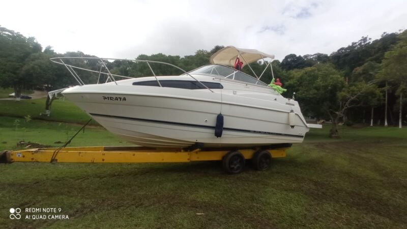Bayliner 235 2000