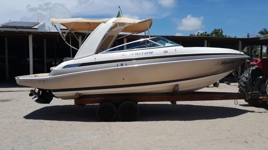 Triton 240 Open 2014