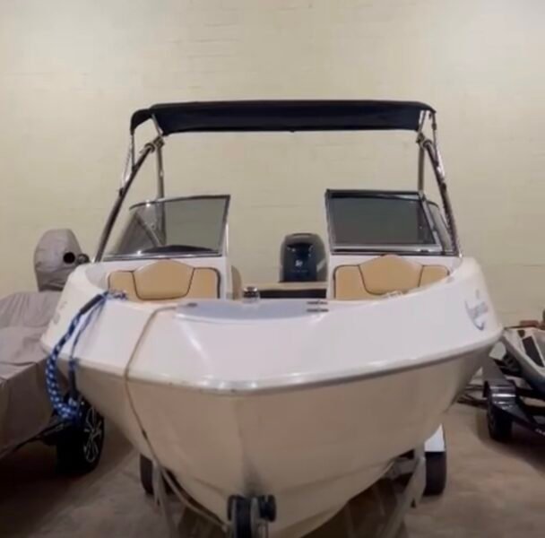 Ventura 230 G2 2012