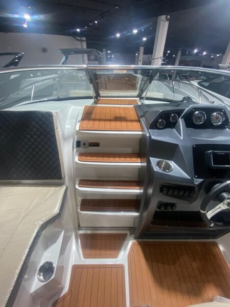 Ventura V300 2025
