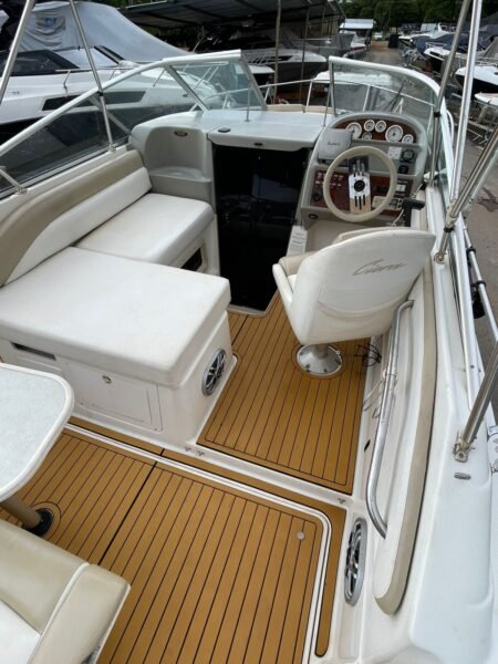 Bayliner 235 1999