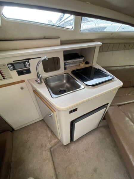 Bayliner 235 1999