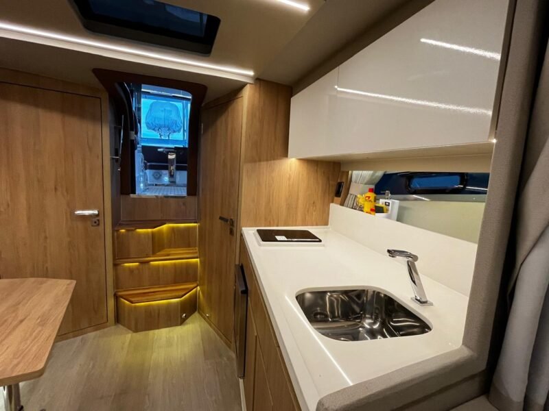 NX 400 HT 2024